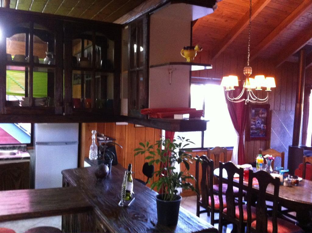 Hostal El Nogal Pucón Exteriör bild