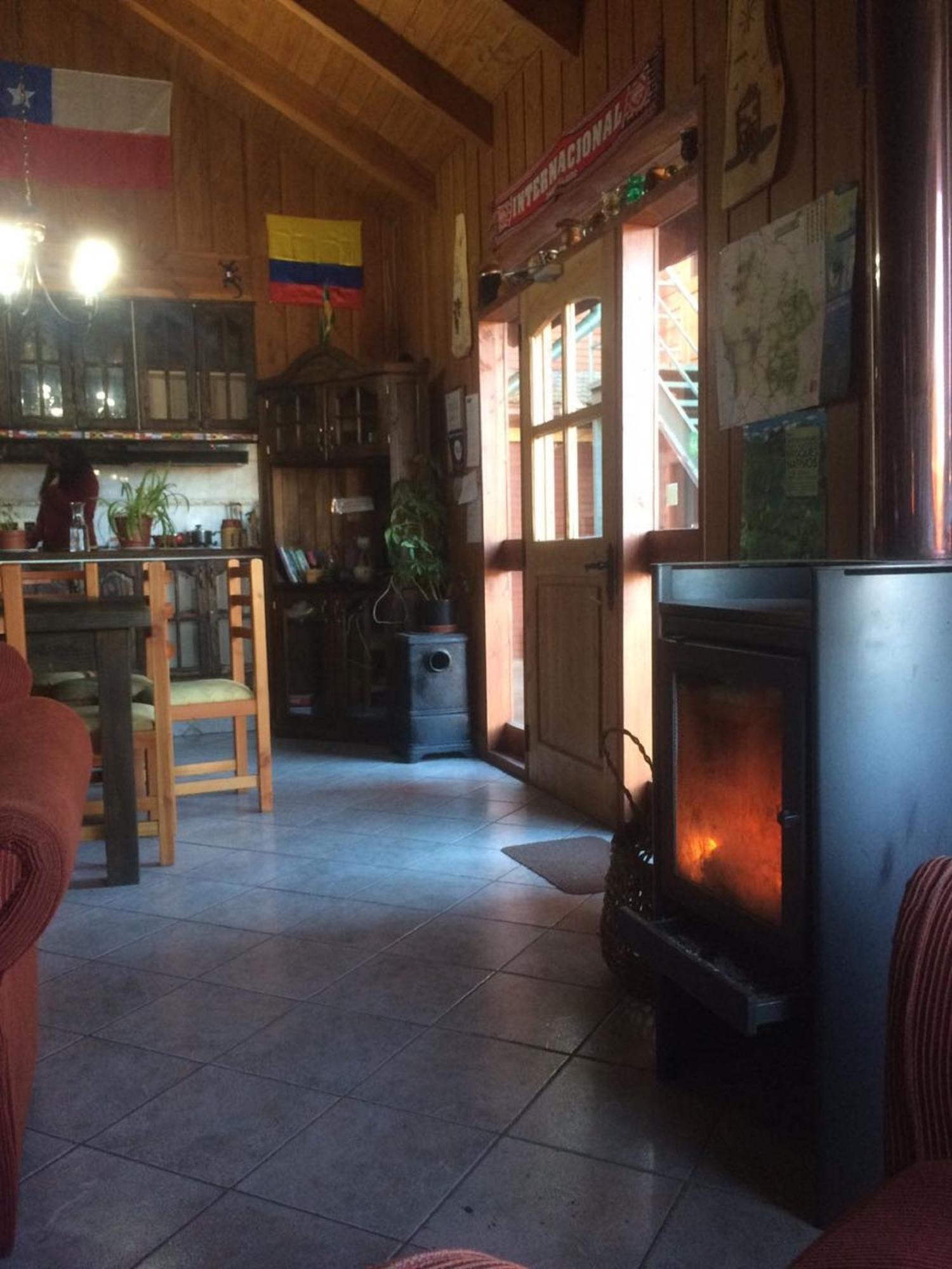 Hostal El Nogal Pucón Exteriör bild