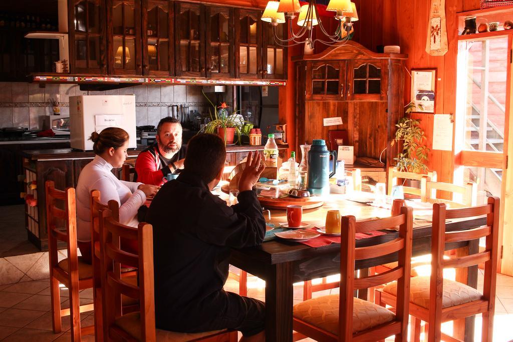 Hostal El Nogal Pucón Exteriör bild