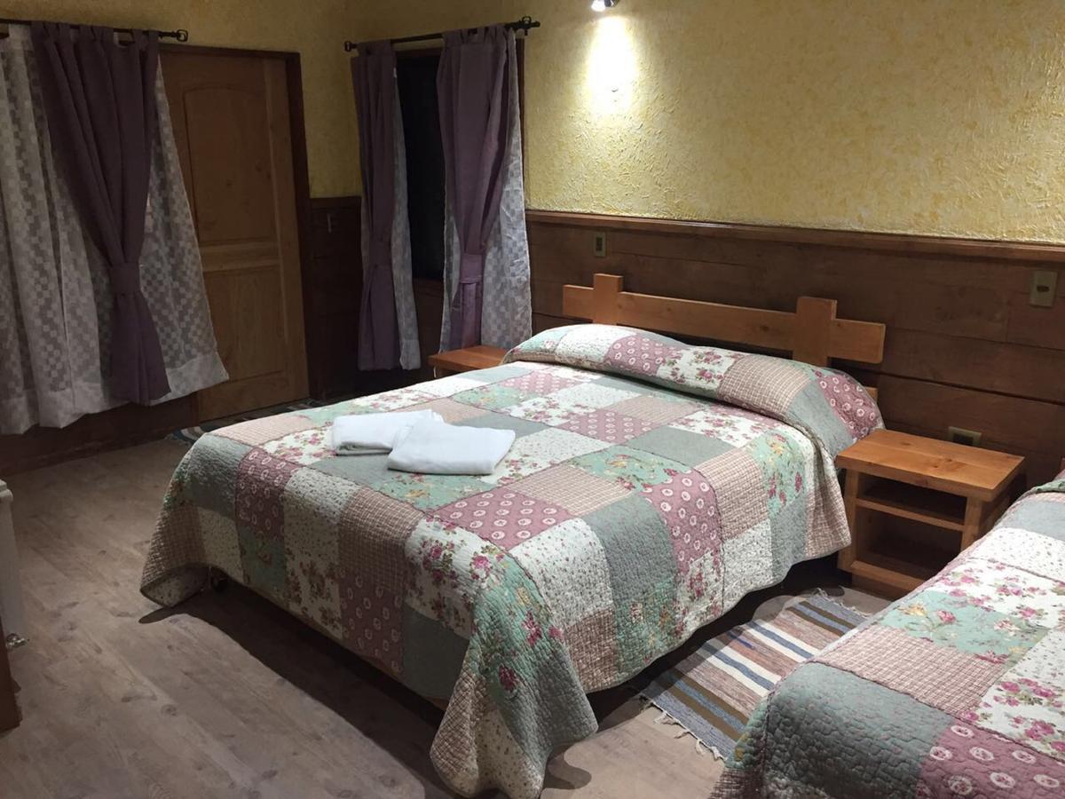 Hostal El Nogal Pucón Exteriör bild